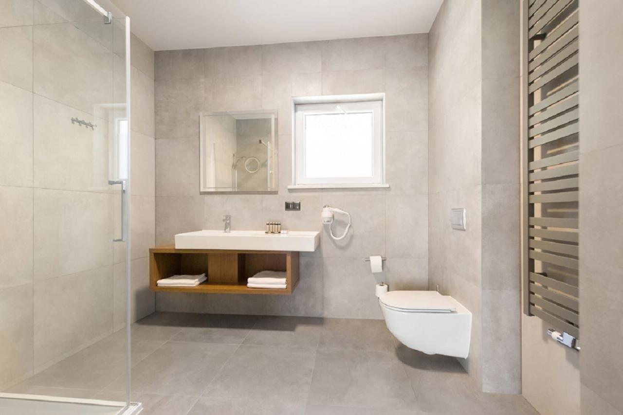 Rezydencja Sosnowa Luxury Hotel Janów Lubelski Esterno foto