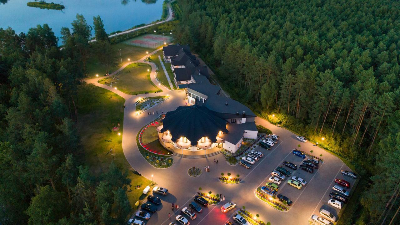 Rezydencja Sosnowa Luxury Hotel Janów Lubelski Esterno foto